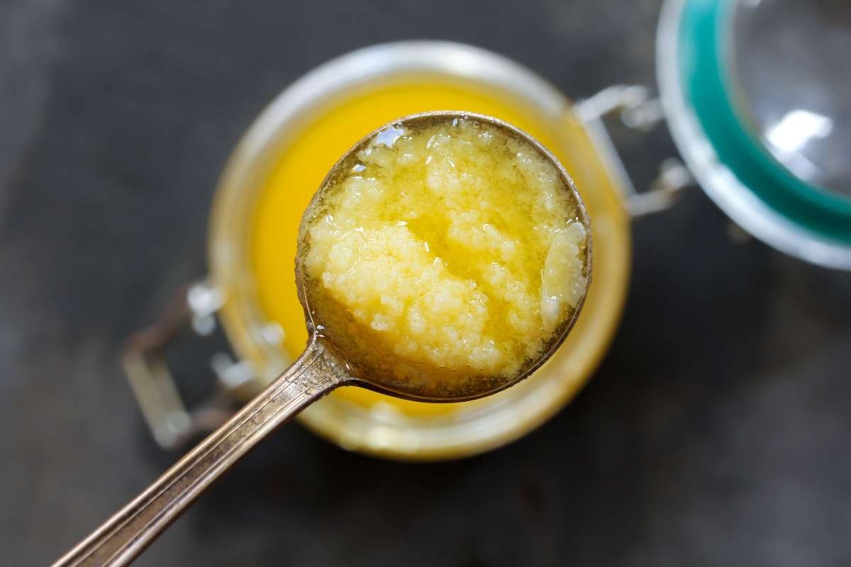 Ghee vs. Manteiga Comum: Qual a Melhor Escolha para Sua Saúde?