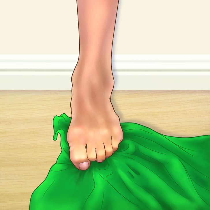 erros ao fazer exercicio da toalha para o pe