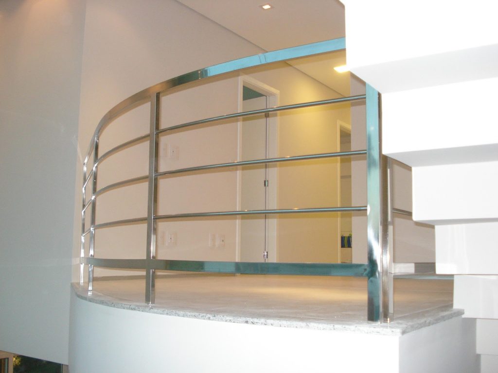preço corrimão aço inox metro quadrado instalação