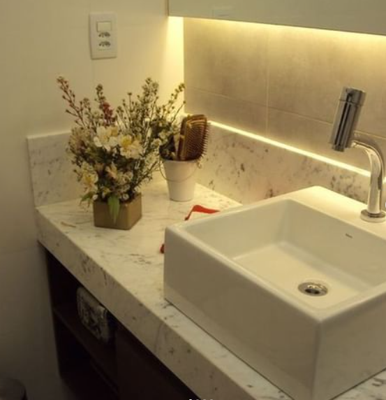 ideias decoração banheiro cuba apoio pequena