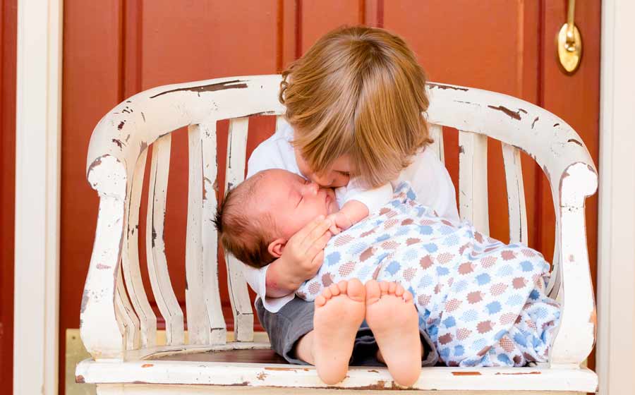 sonhar com criança chorando