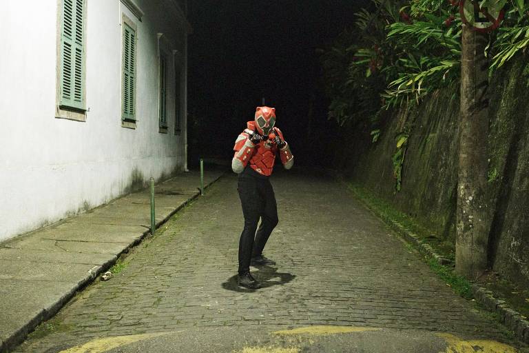 A Importância dos Profissionais de Saúde como Heróis Modernos