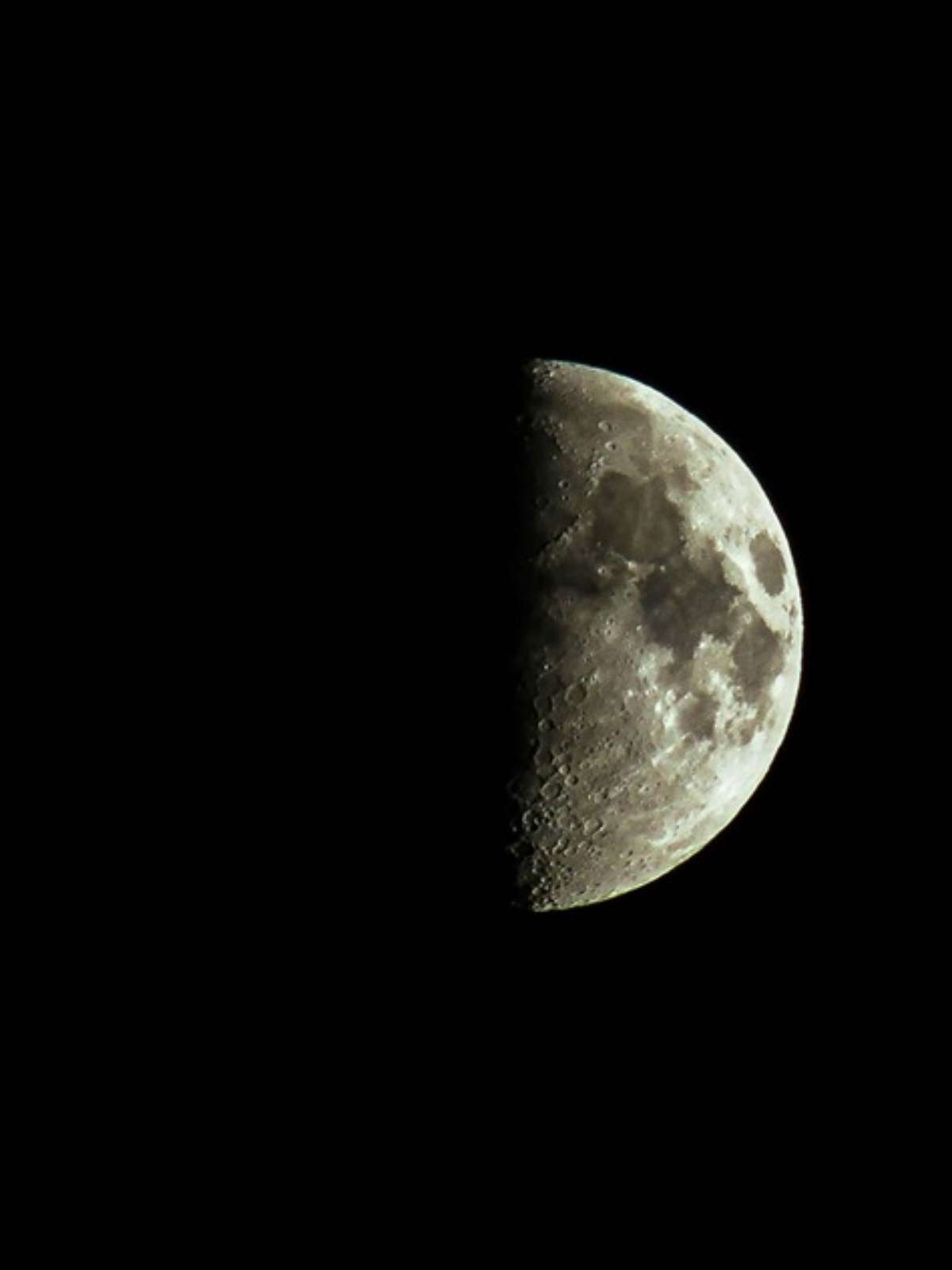 Além da Lua Azul: Entenda as Quatro Definições da Lua Negra