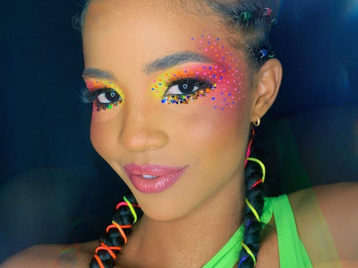 quanto custa maquiagem profissional para carnaval