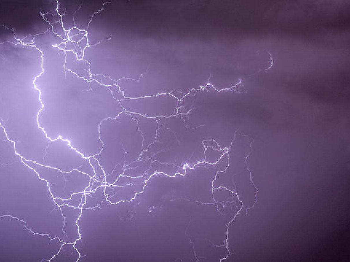 Os perigos dos raios e como se proteger