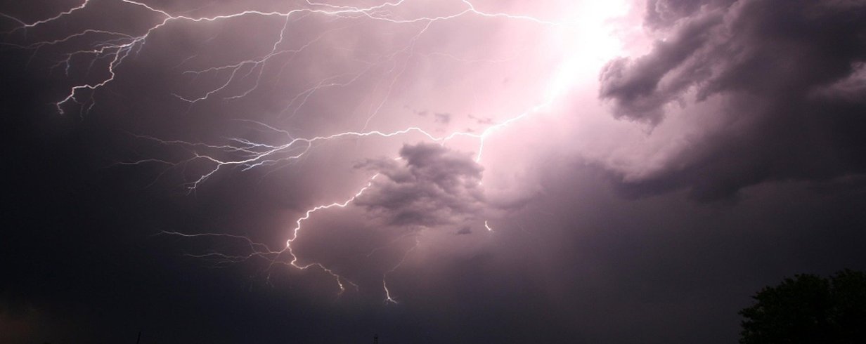 A física por trás da eletricidade atmosférica