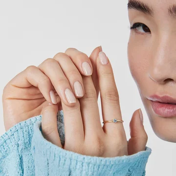 O Dedo Médio como Símbolo de Protesto: Casos Famosos e Seu Impacto