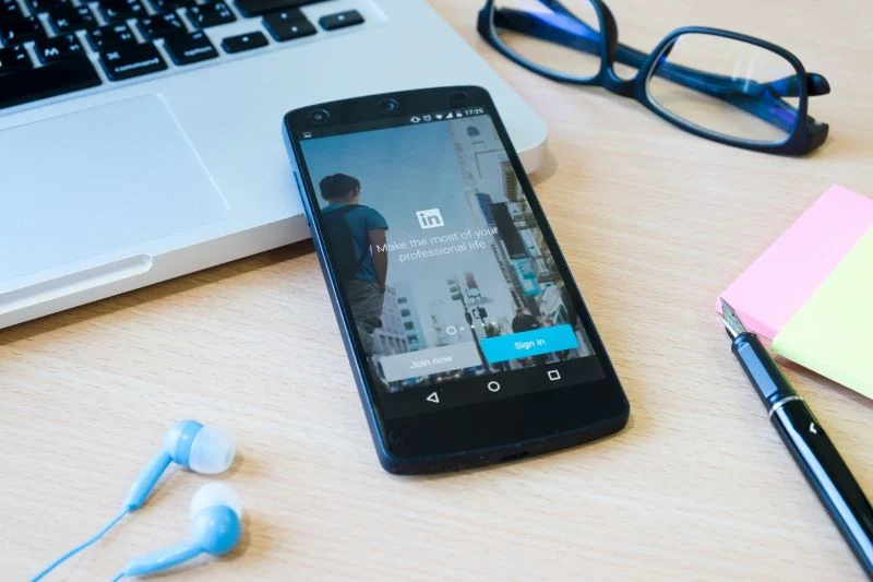 open to work linkedin vale a pena