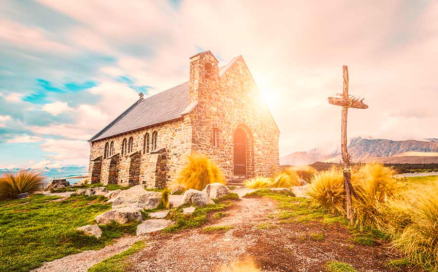 sonhar com igreja abandonada
