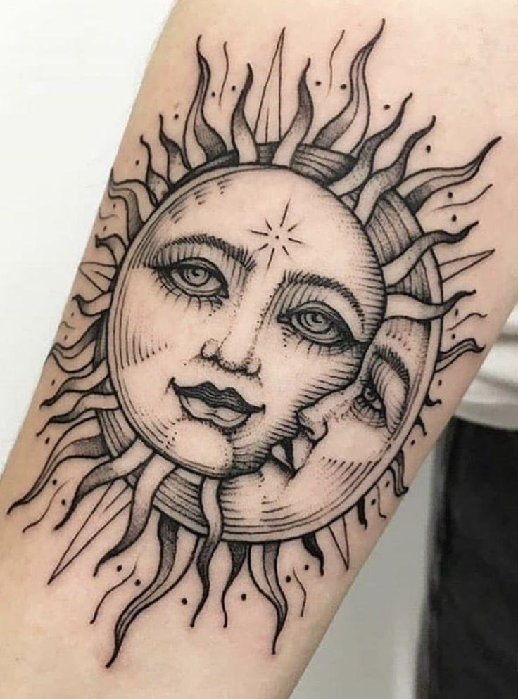 tatuagem lua