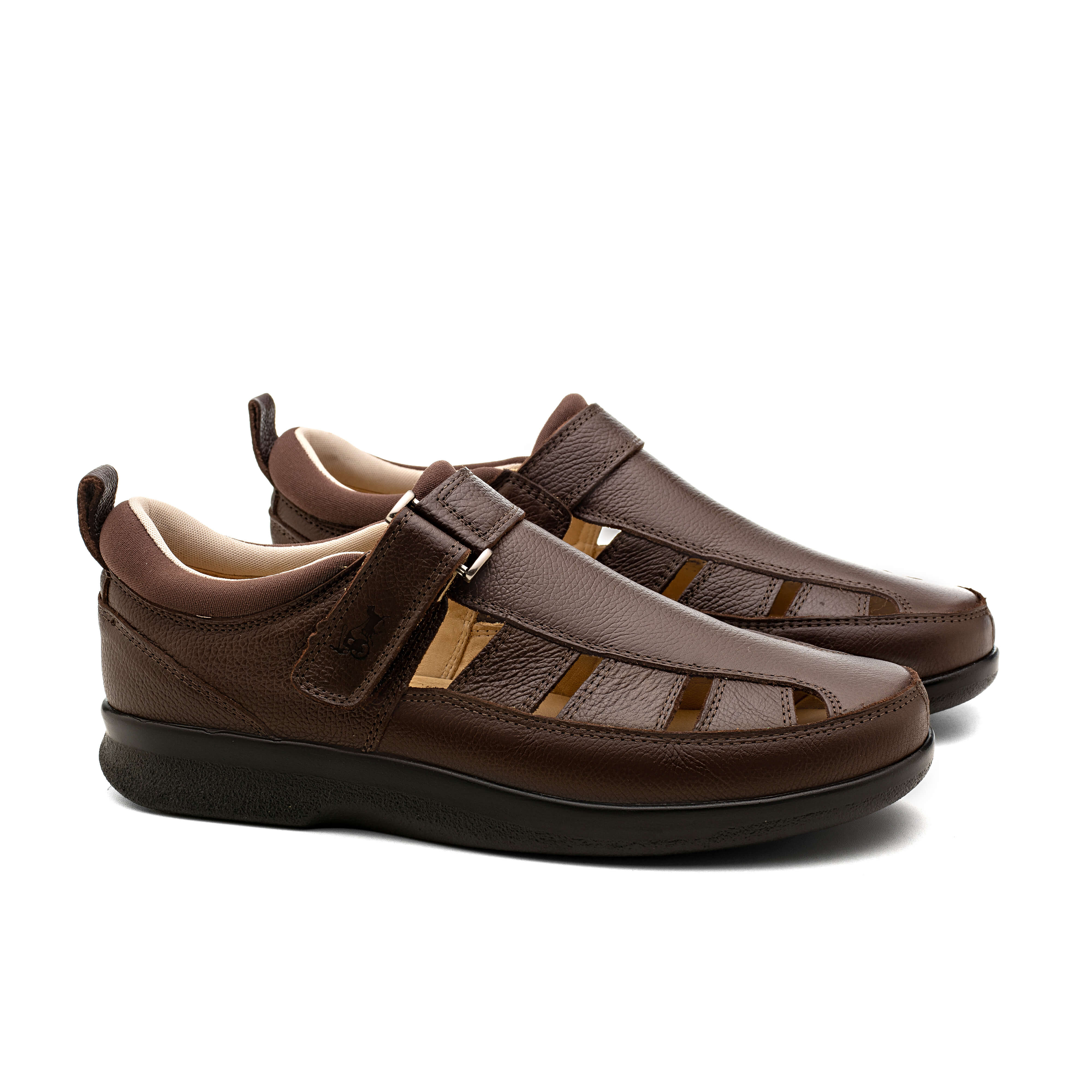 Como usar o pé de ferro para consertos de sapatos