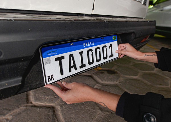placa de carro que começa com a letra t