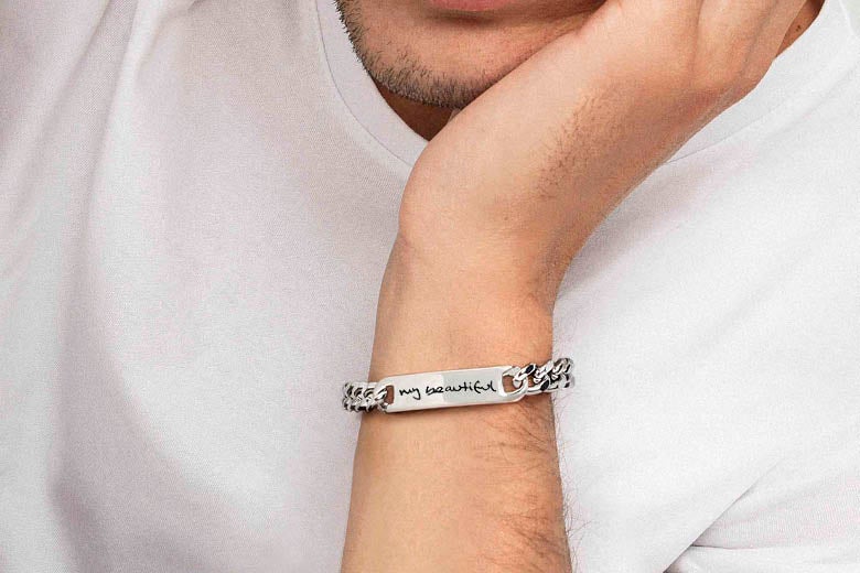 pulseira personalizada com gravação a laser para casais