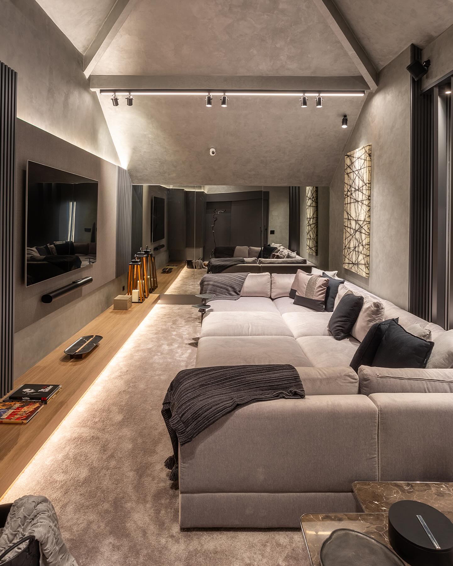 IMAX vs. Salas Comuns: Onde Sentar para a Melhor Experiência