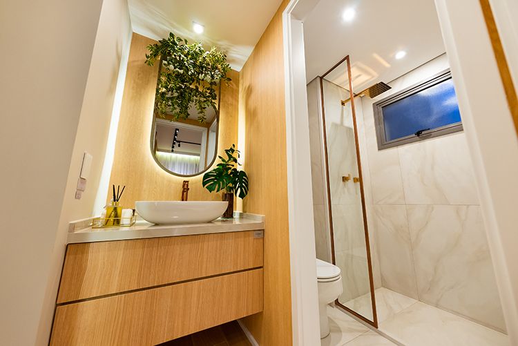 banheiro pequeno vs banheiro grande