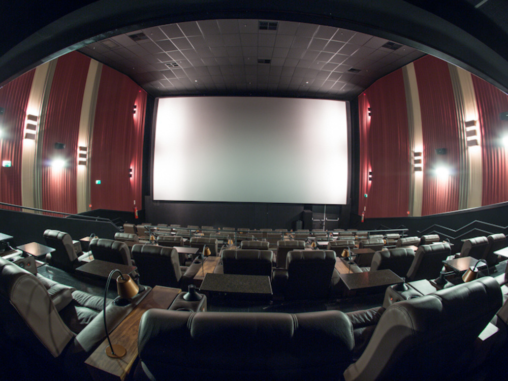 programação cinema Village Mall 2026